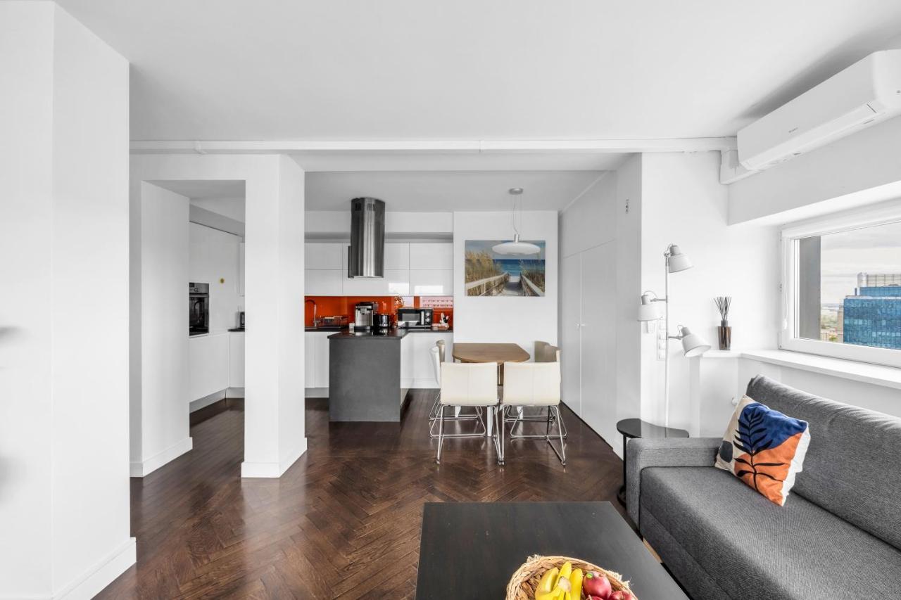 23Rd Floor 3Br Apt With Views Of ワルシャワ エクステリア 写真