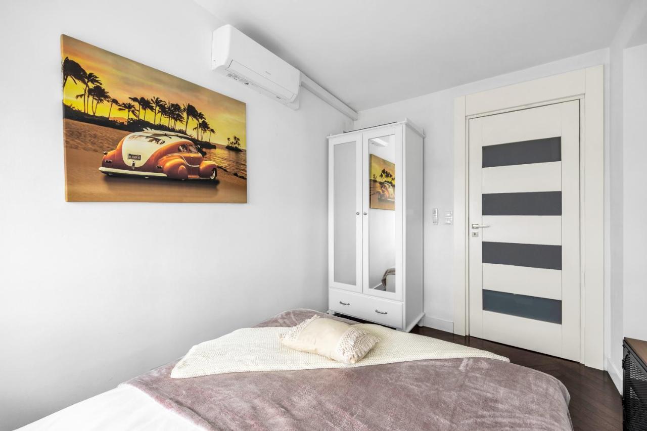 23Rd Floor 3Br Apt With Views Of ワルシャワ エクステリア 写真